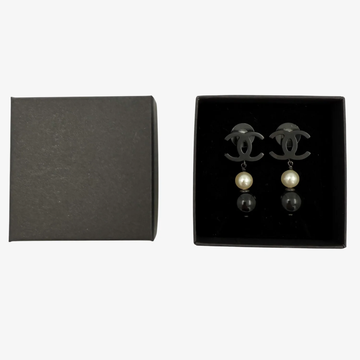 Chanel CC Pearl Black Bead Drop Earrings (2014) - Image 3