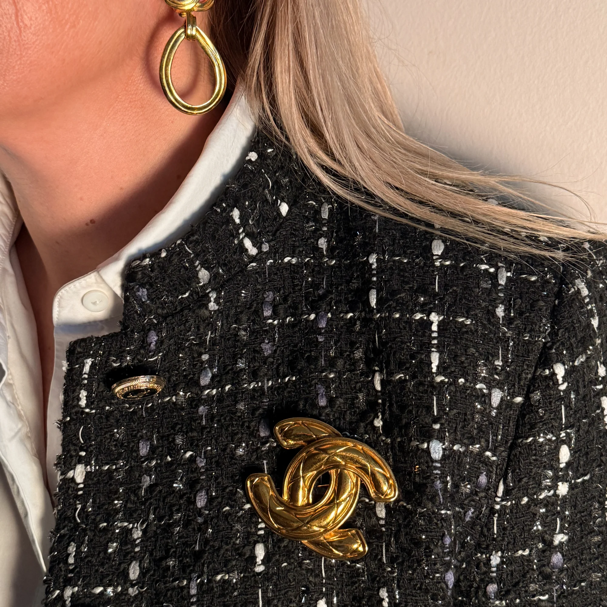 Chanel Large CC Matelassé Brooch (1988-1989) - Image 4