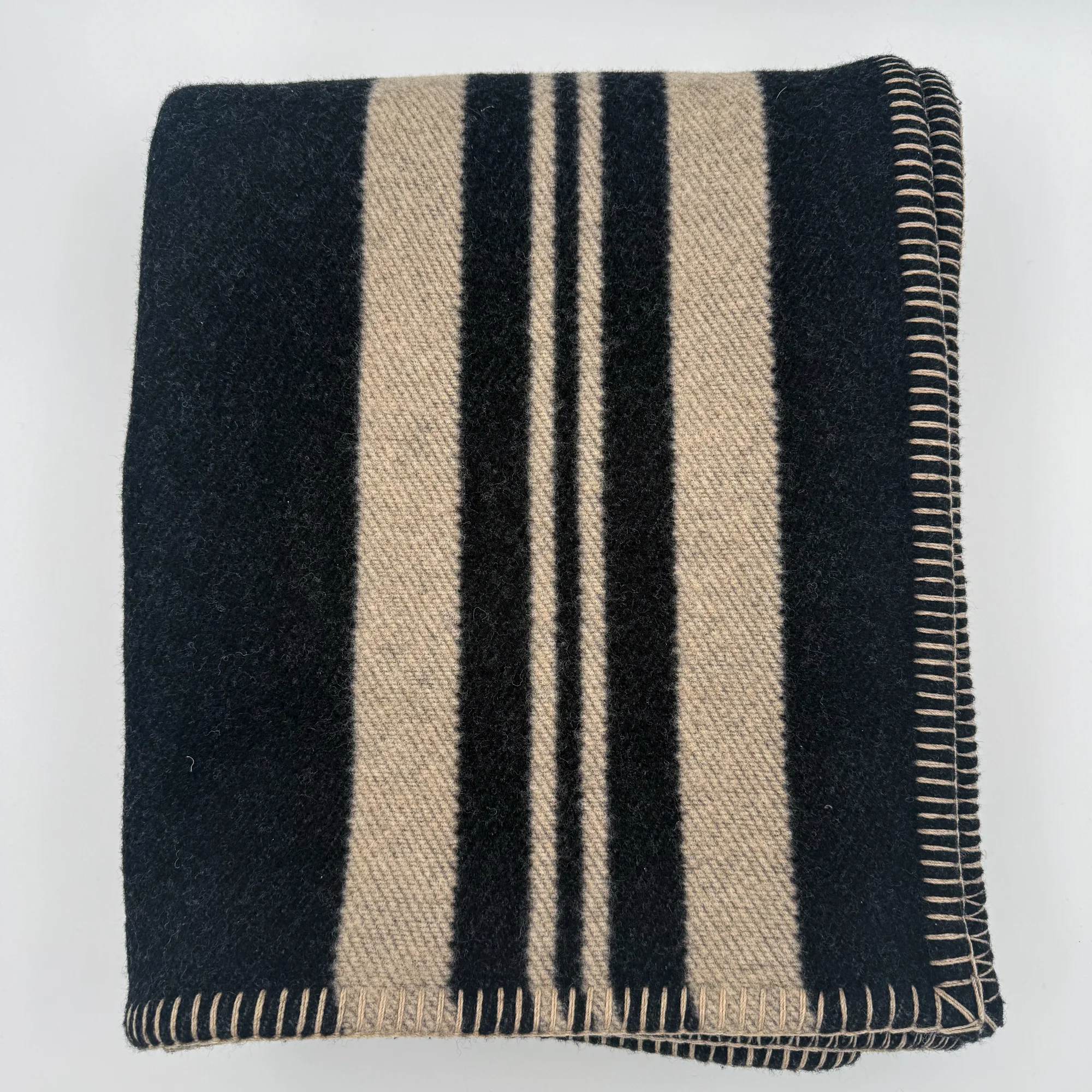 Loewe wool blanket with logo - Afbeelding 2