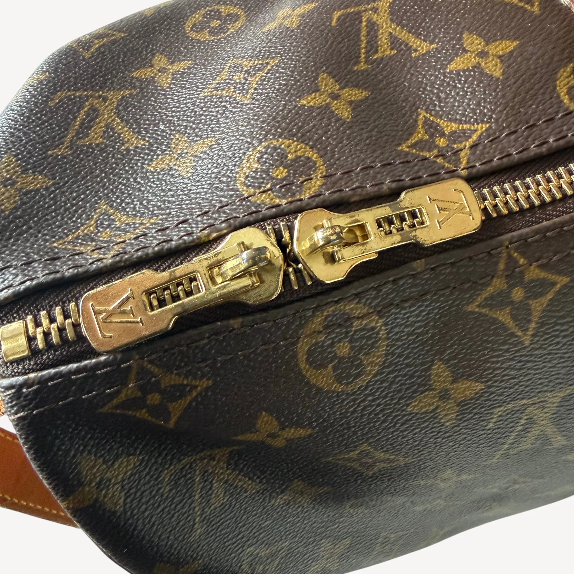 Louis Vuitton Keepall Bandoulière 45 - Image 6