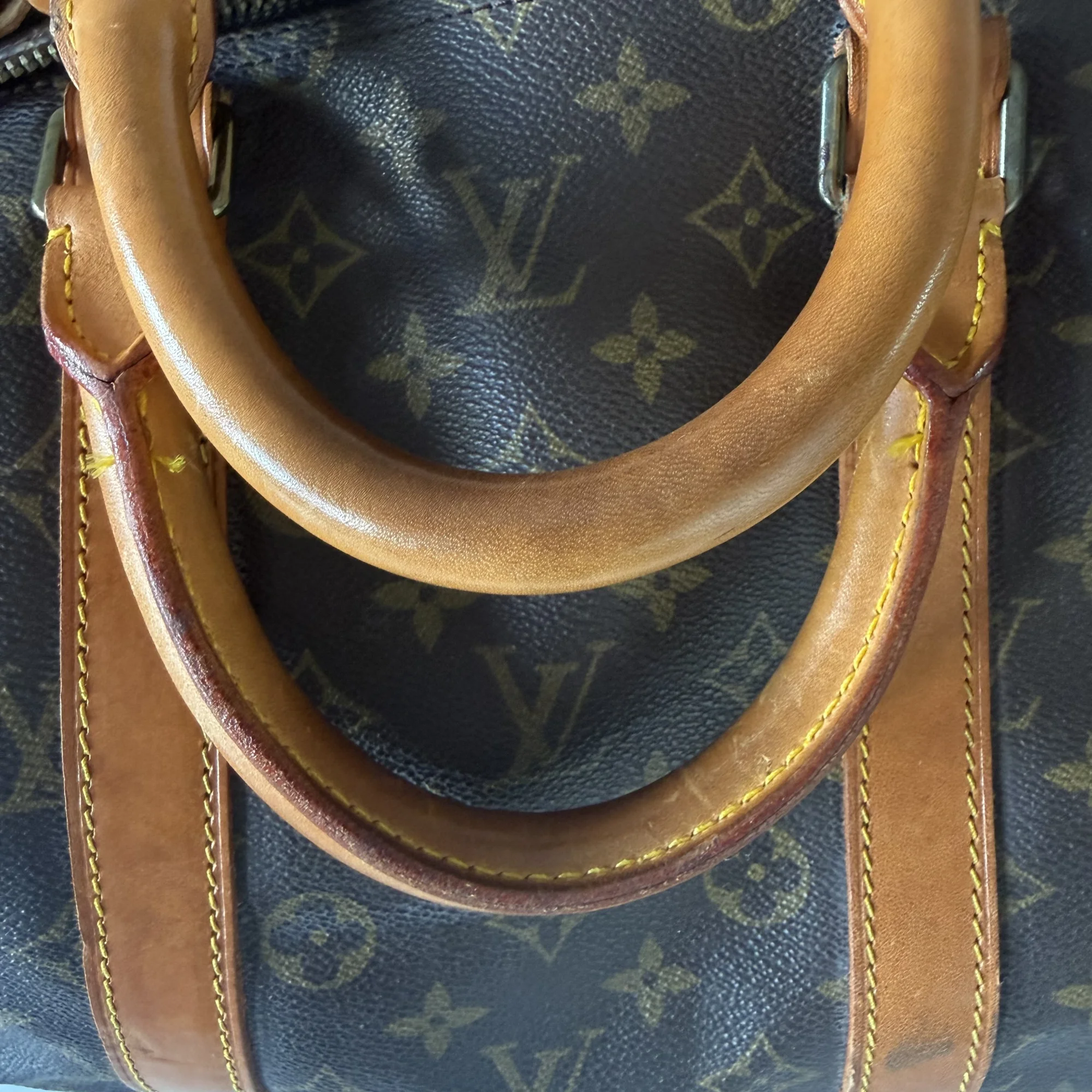 Louis Vuitton Keepall Bandoulière 55 - Image 9